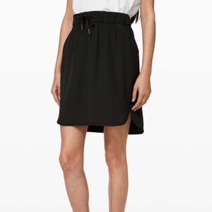 Lululemon Skirt Women Size 4 On The Fly Black High Rise On The Move HH
